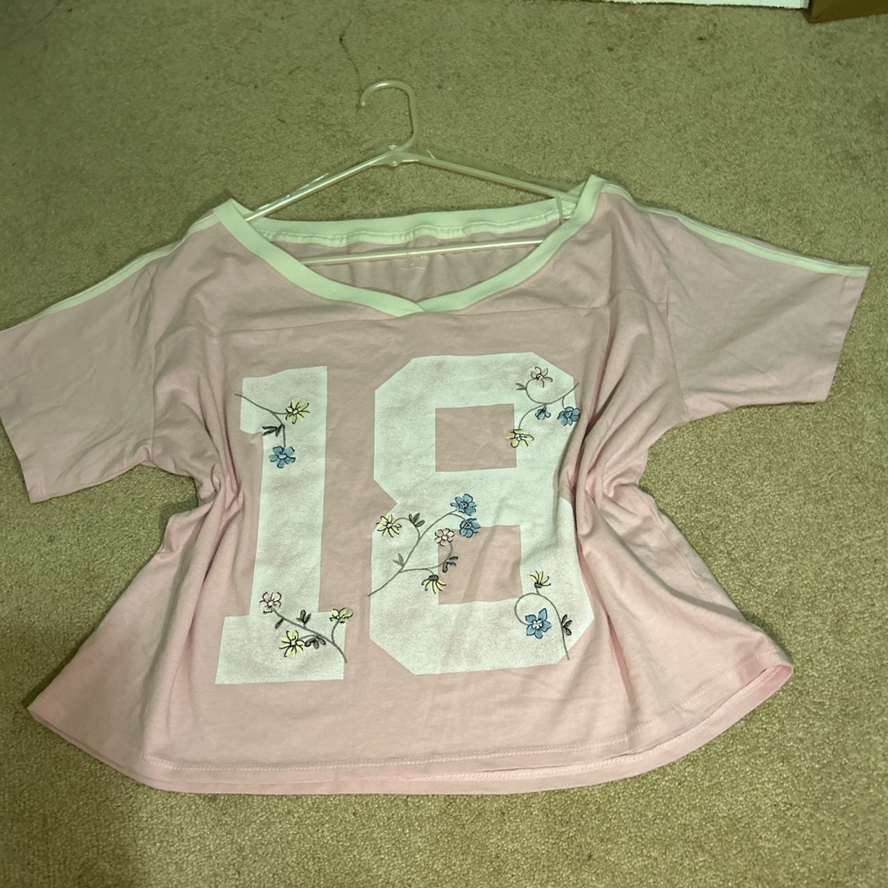 Hollister Light Pink and White Tee